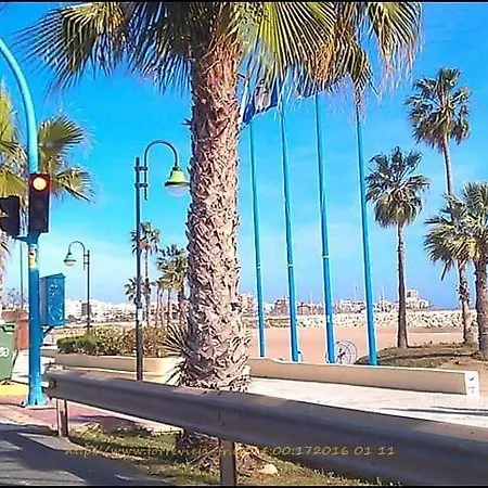 Apartamento En La Urbanizacion El Paraiso Torrevieja
