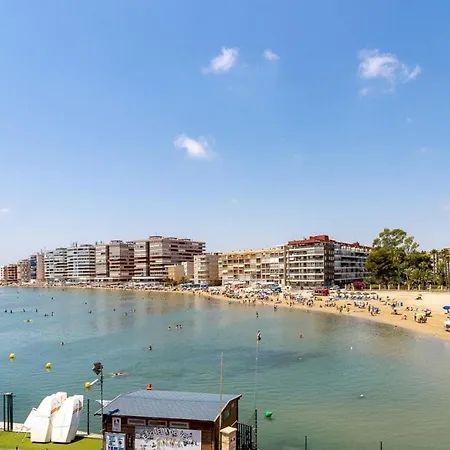 Apartamento En La Urbanizacion El Paraiso *