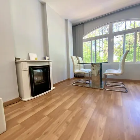 Apartamento En La Urbanizacion El Paraiso Apartamento