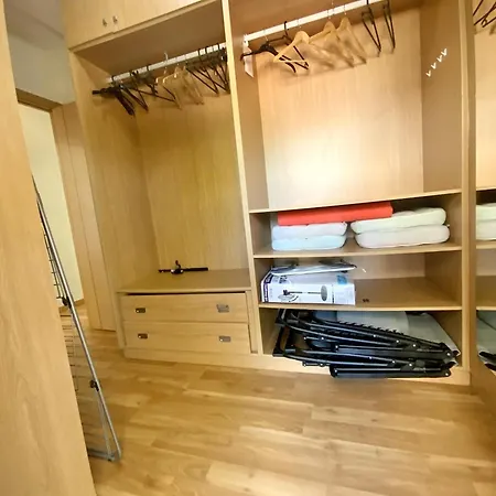 Apartamento En La Urbanizacion El Paraiso Apartamento