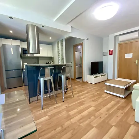 Apartamento En La Urbanizacion El Paraiso Apartamento *